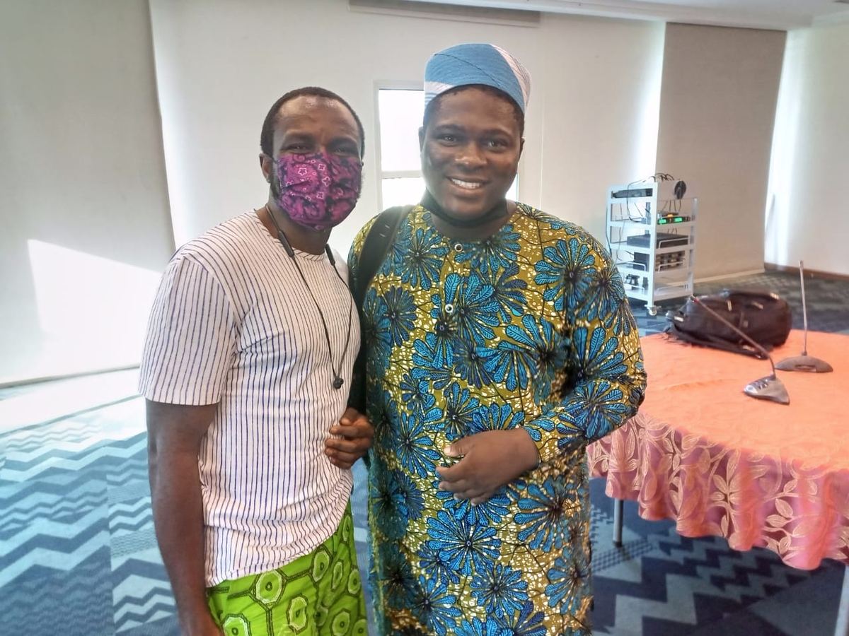Rencontre entre l'équipe et des acteurs locaux de Porto-Novo