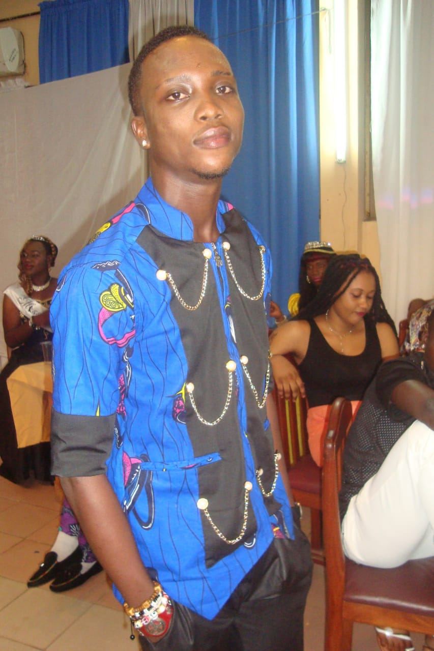 Portrait d'un jeune leader communautaire